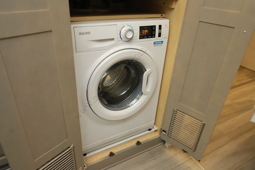 2024 Newmar Dutch Star 4081 Class A