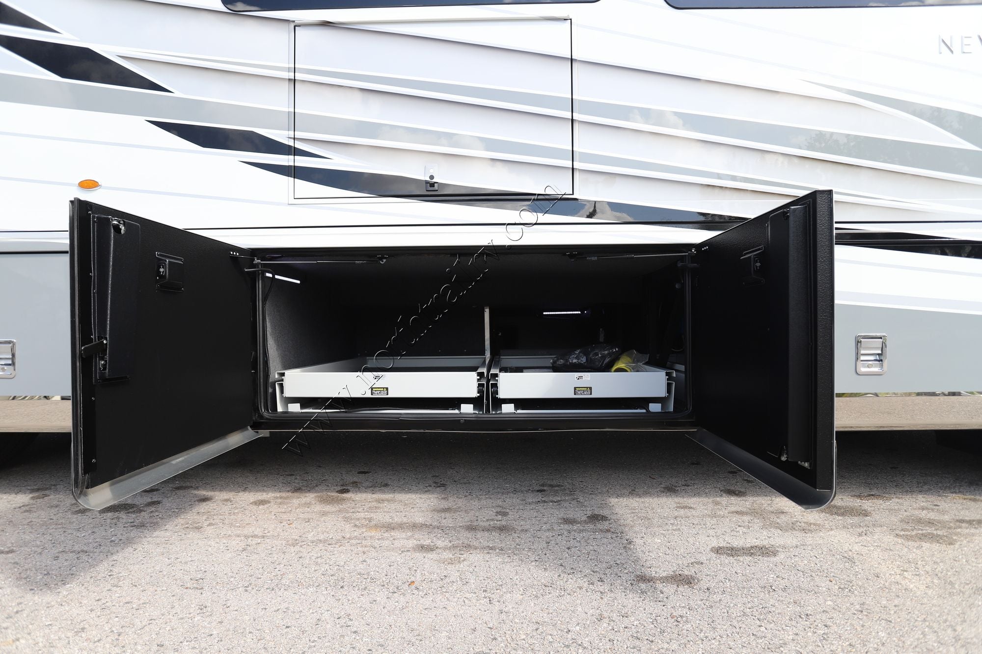 New 2027 Newmar New Aire 3543 Class A  For Sale