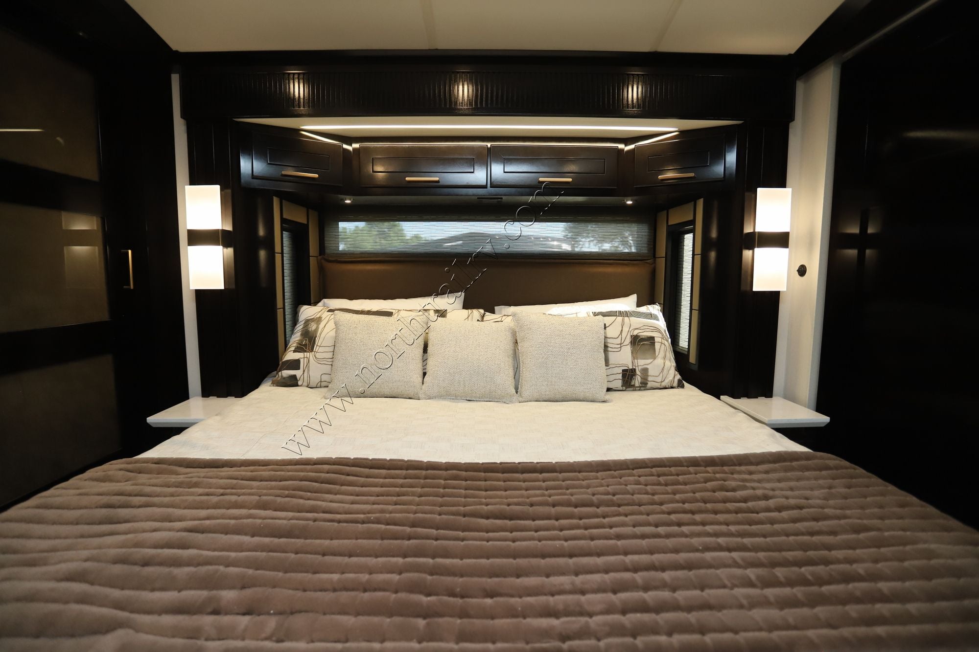 New 2027 Newmar New Aire 3543 Class A  For Sale