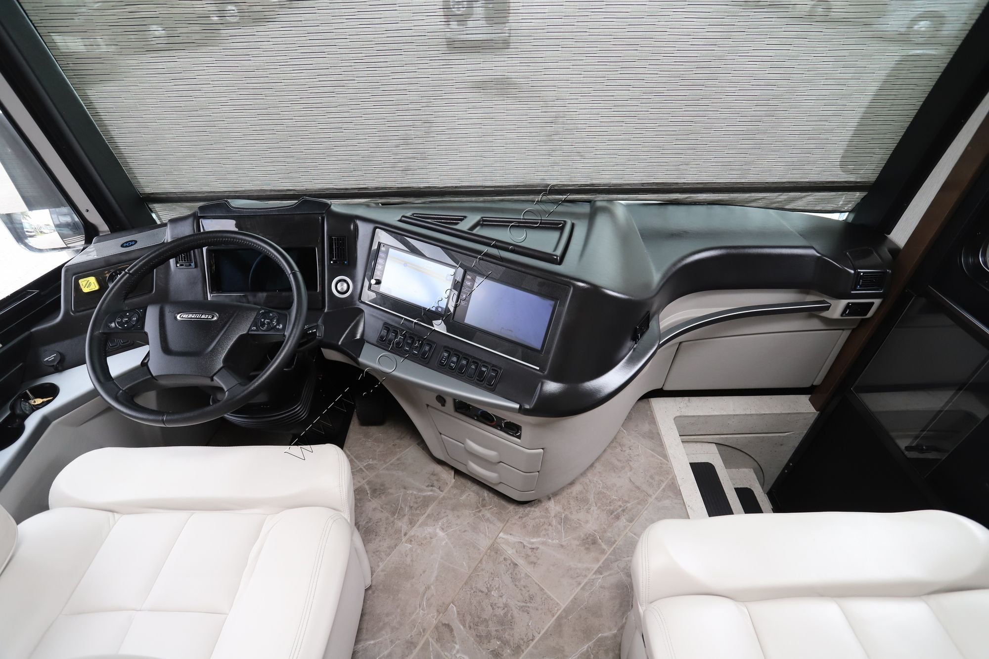 Used 2020 Newmar New Aire 3543 Class A  For Sale