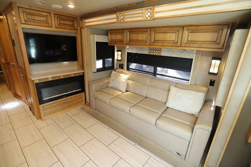 2019 Tiffin Motor Homes Allegro 34PA