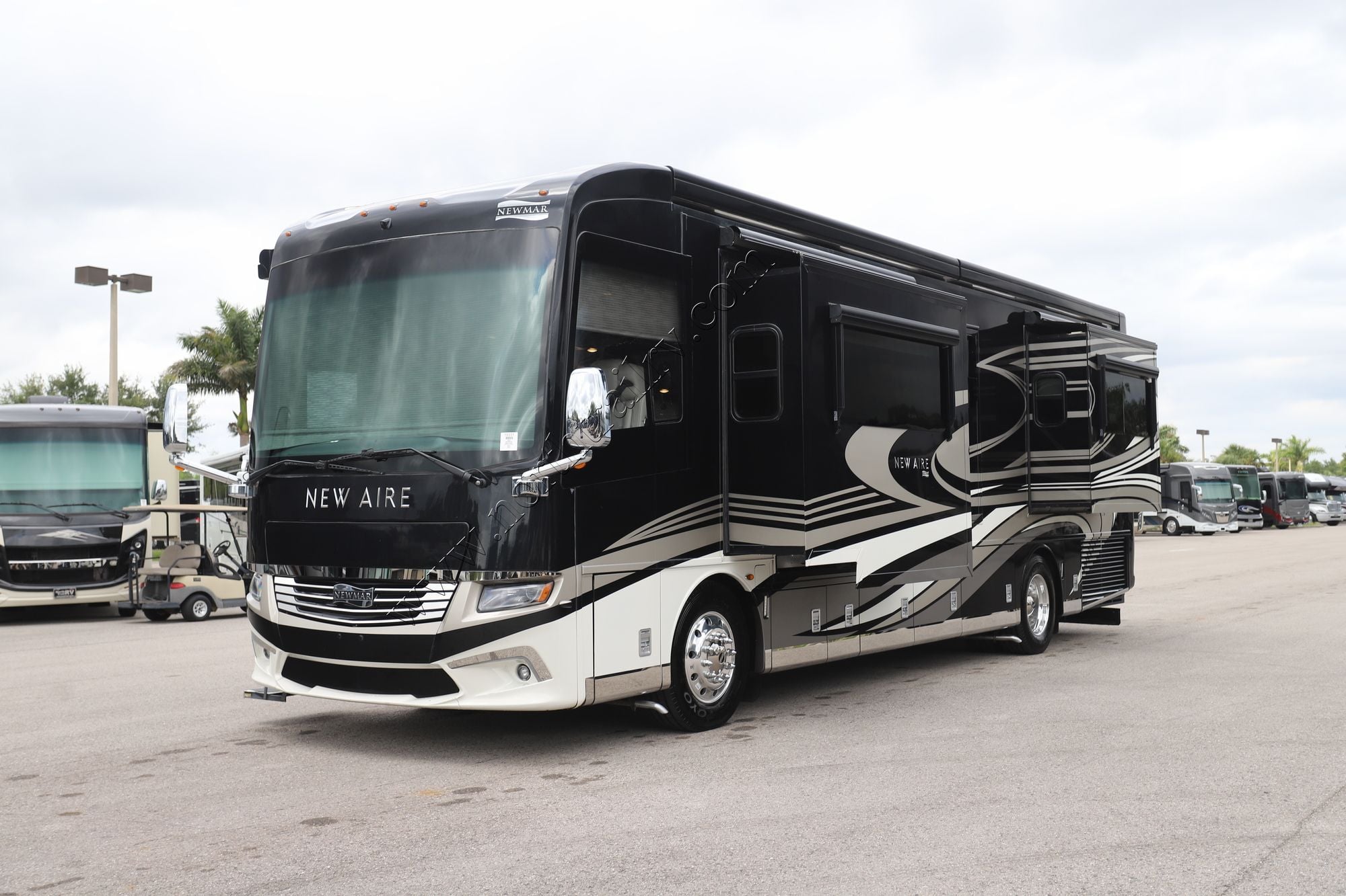 Used 2020 Newmar New Aire 3543 Class A  For Sale