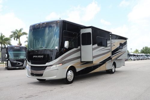 2019 Tiffin Motor Homes Allegro 34PA