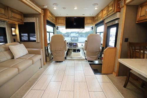 2019 Tiffin Motor Homes Allegro 34PA