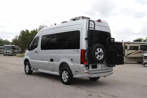 2023 Airstream Interstate 19 E1 4WD