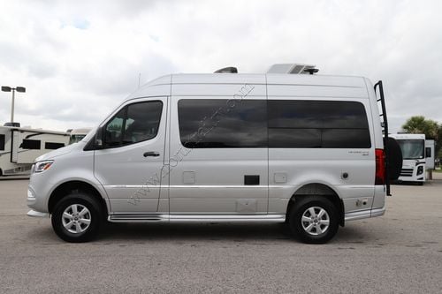 2023 Airstream Interstate 19 E1 4WD