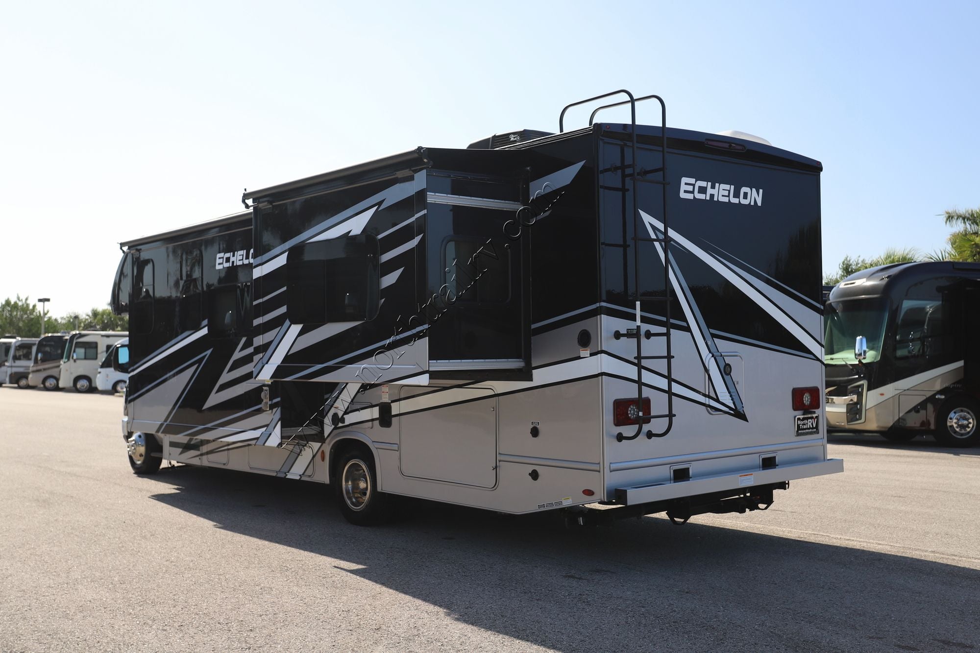 Used 2025 Thor Echelon KW29 Class C  For Sale