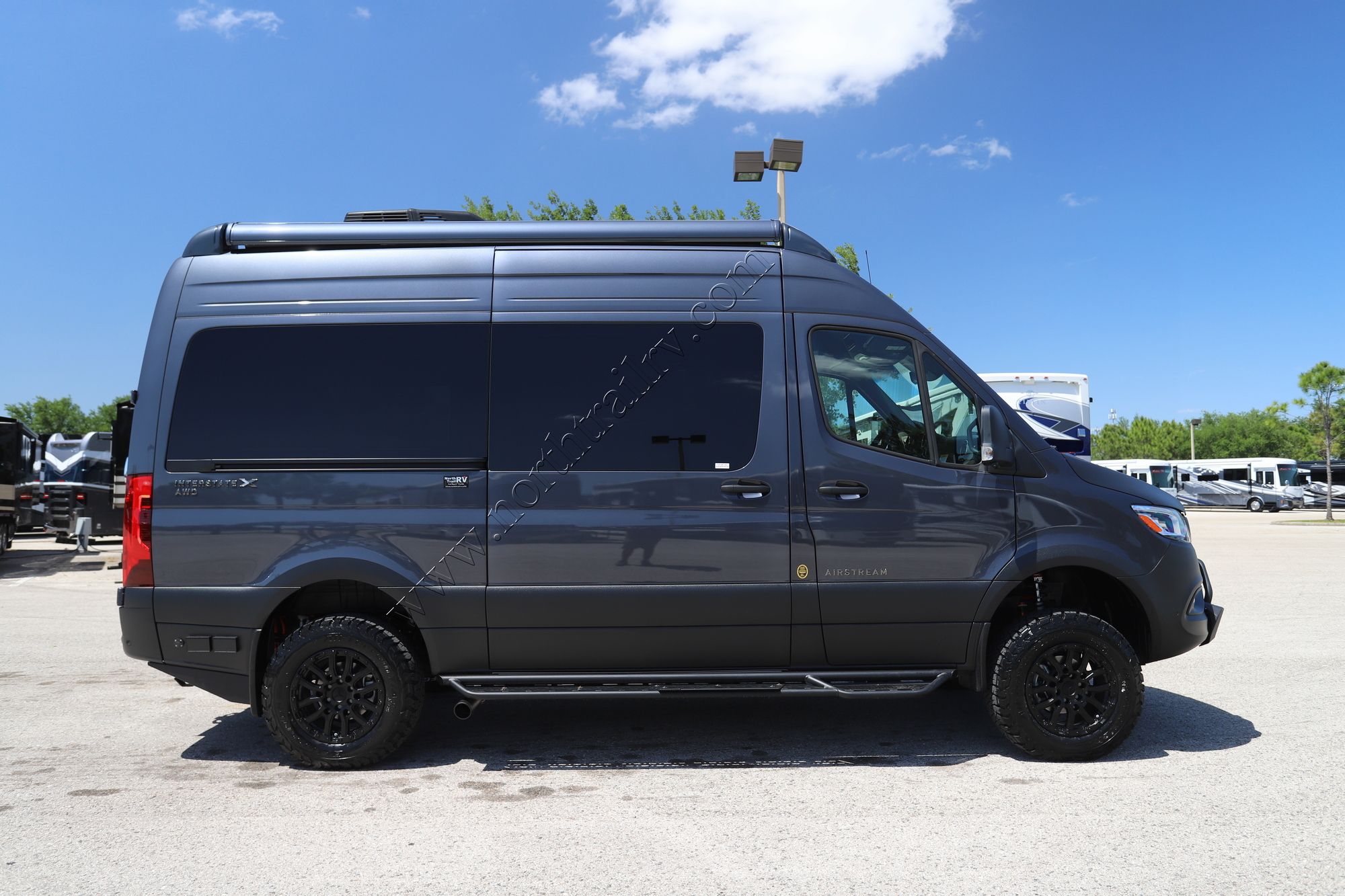 2026 Airstream Interstate 19 GTX AP Class B New  For Sale