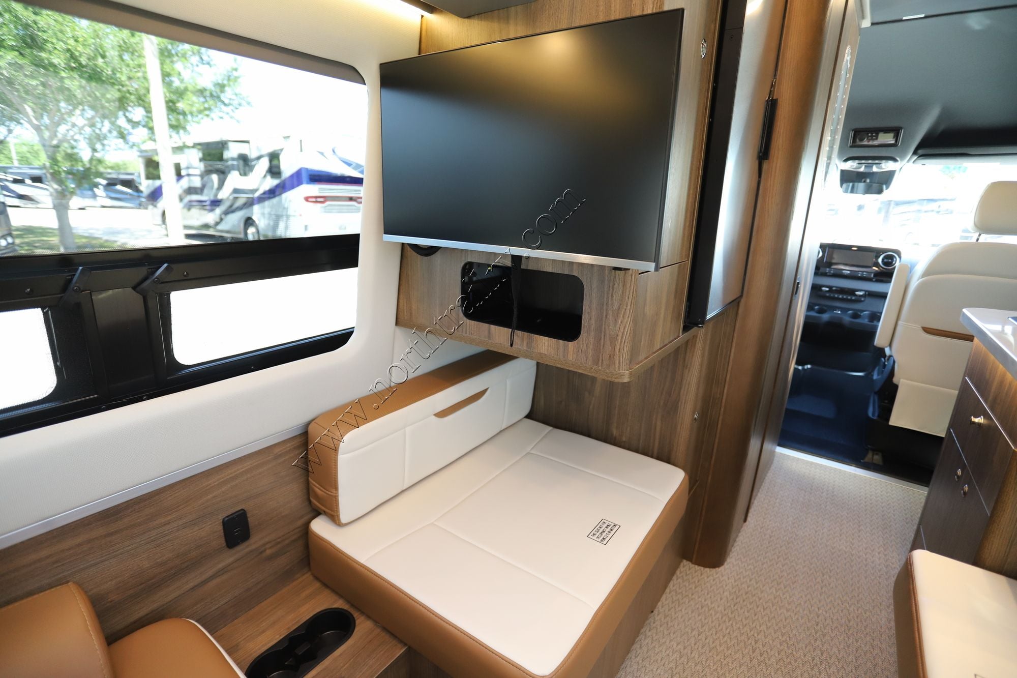 2026 Airstream Interstate 19 GTX AP Class B New  For Sale