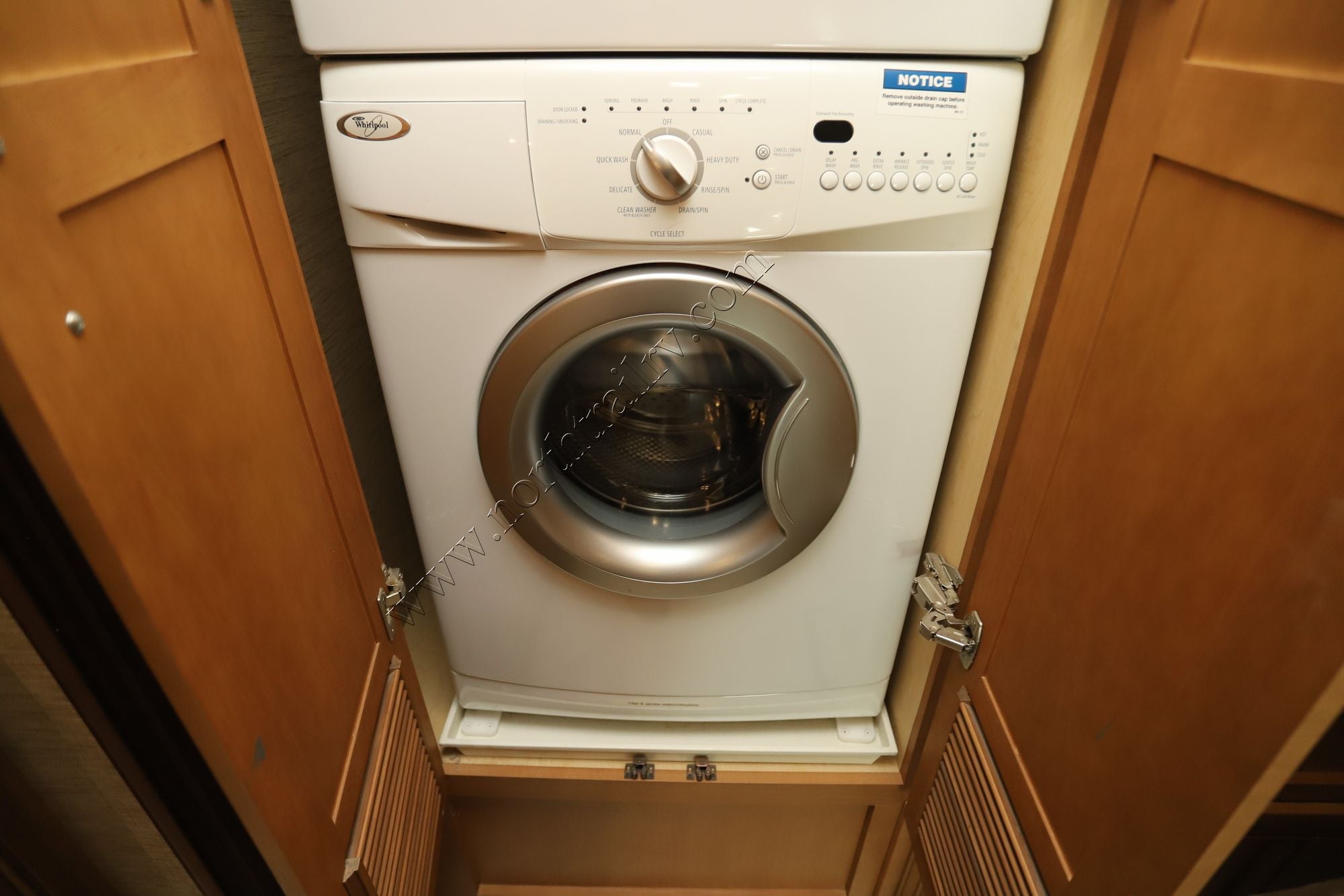 Used 2017 Newmar Ventana Le 3412 Class A  For Sale