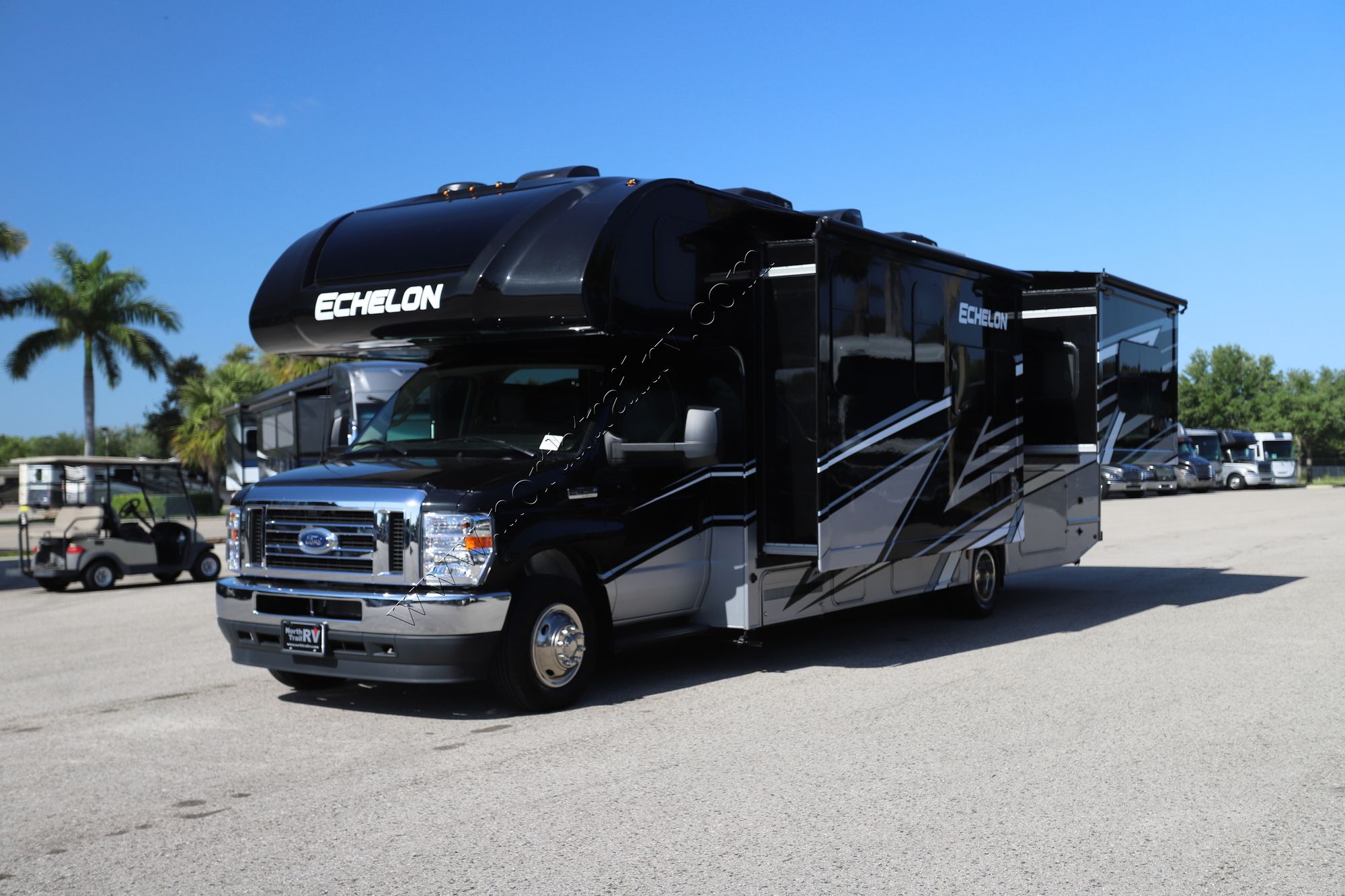 Used 2025 Thor Echelon KW29 Class C  For Sale