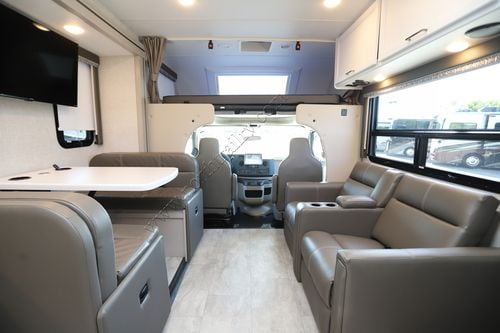 2025 Thor Echelon KW29