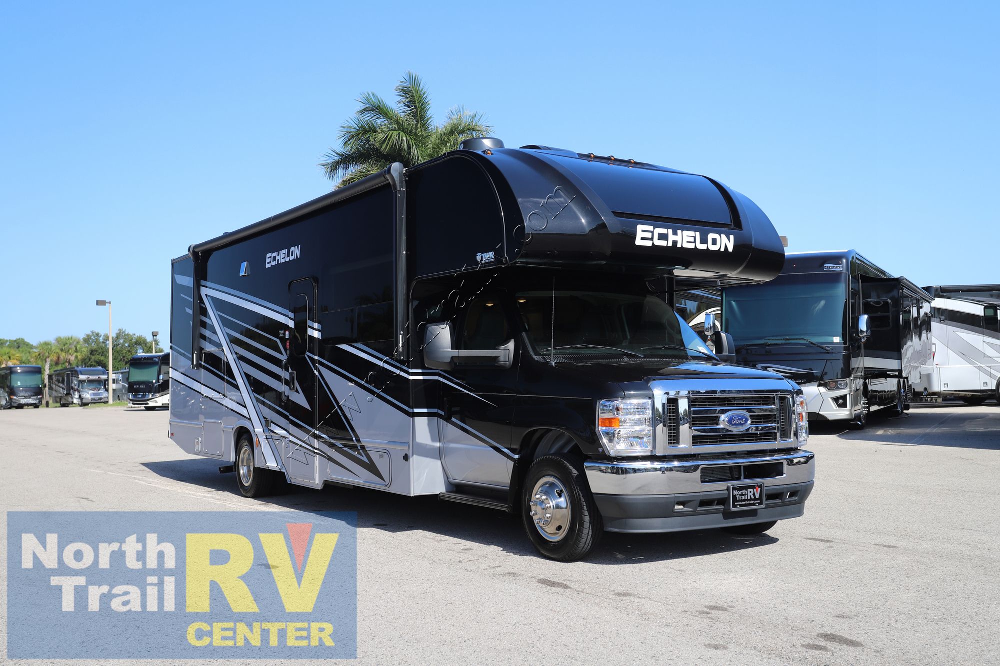 Used 2025 Thor Echelon KW29 Class C  For Sale