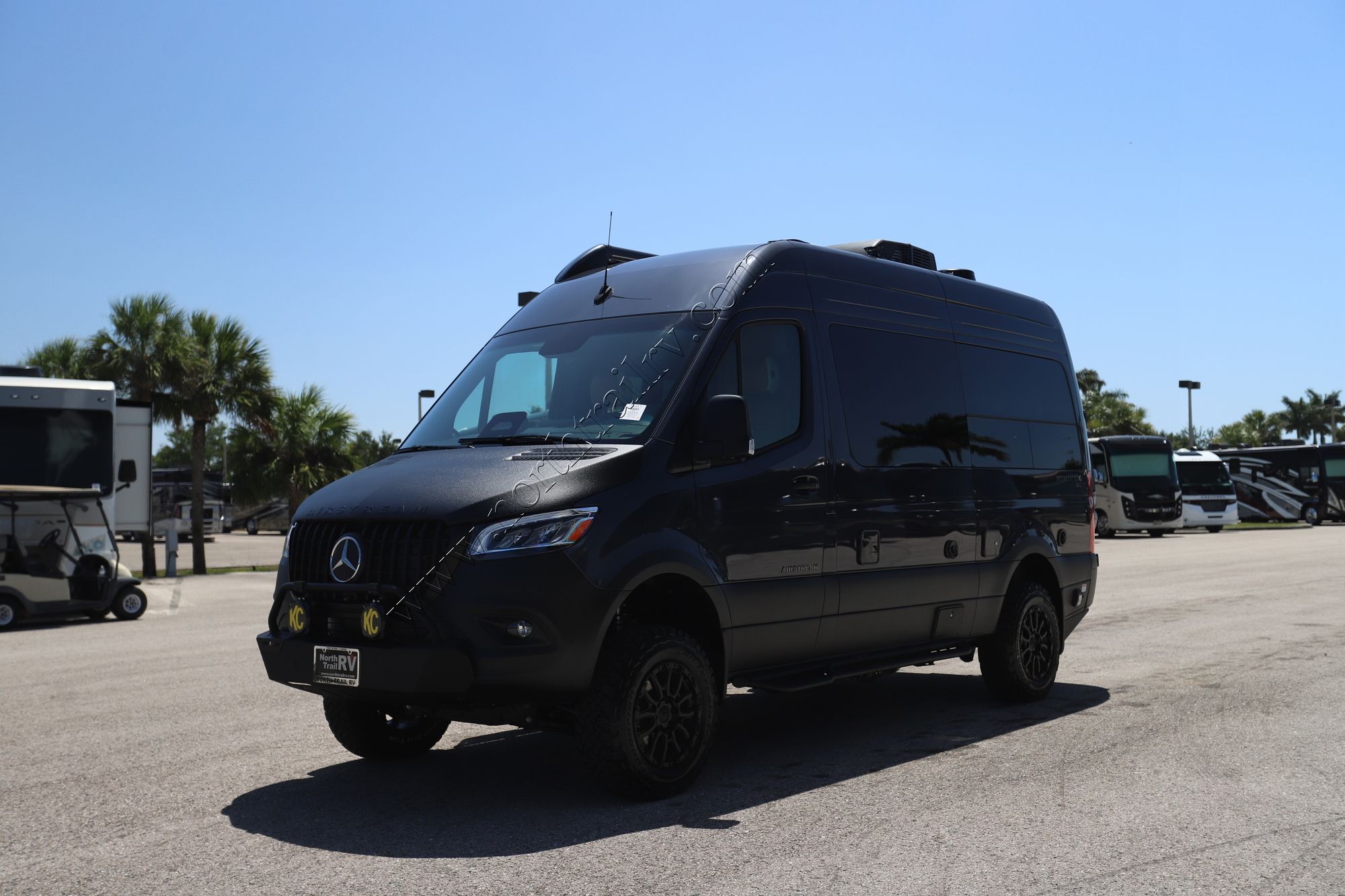 2026 Airstream Interstate 19 GTX AP Class B New  For Sale