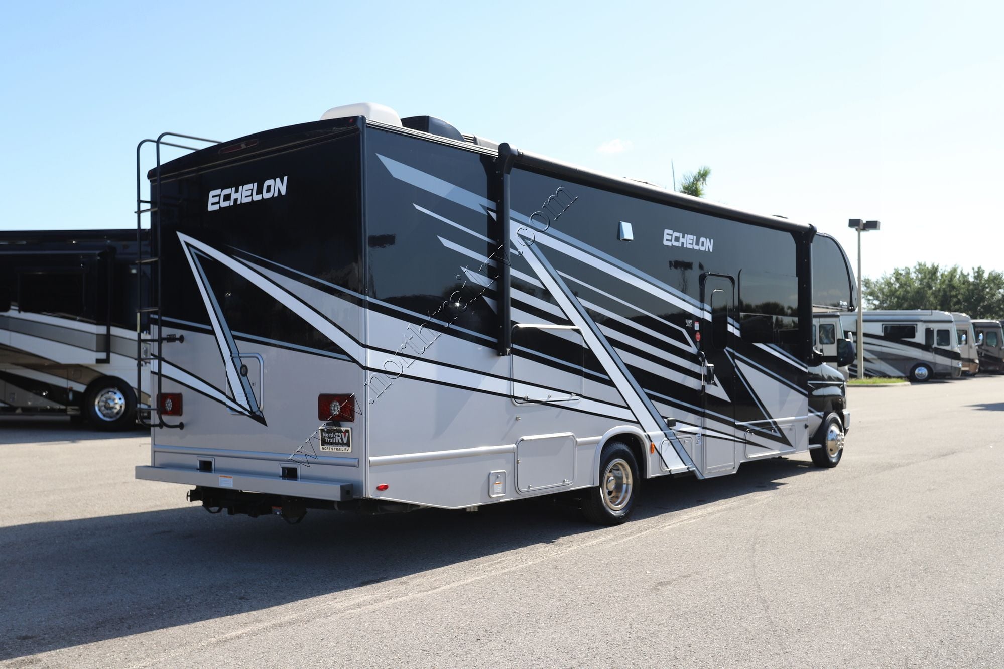 Used 2025 Thor Echelon KW29 Class C  For Sale