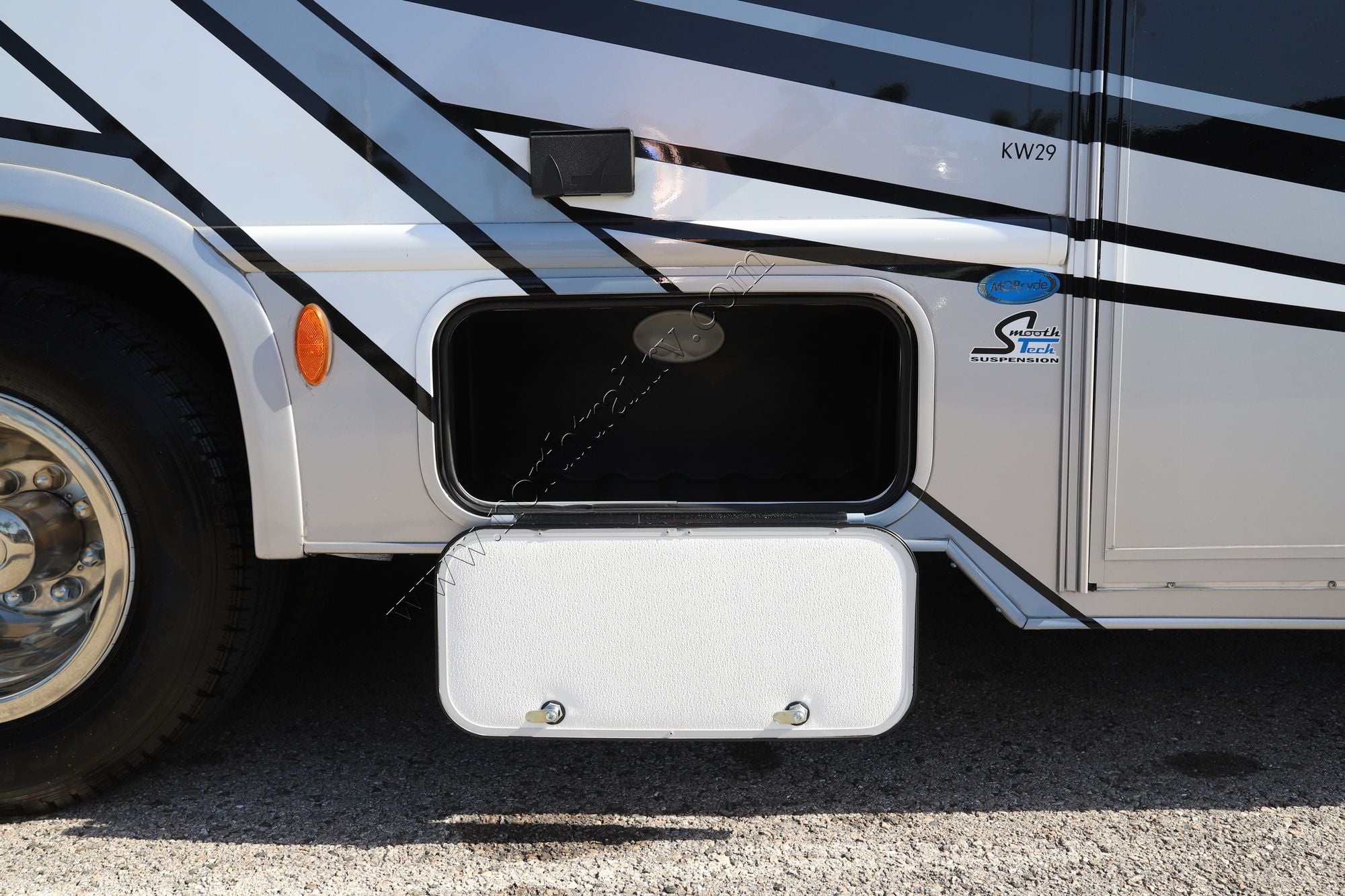 Used 2025 Thor Echelon KW29 Class C  For Sale