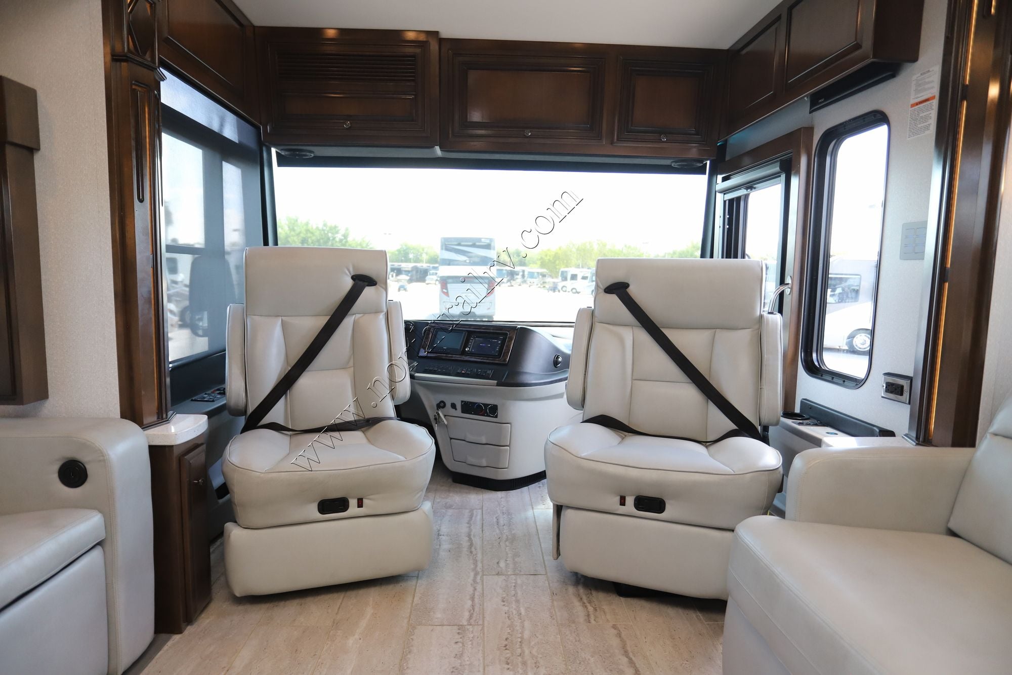 Used 2020 Newmar Dutch Star 3736 Class A  For Sale