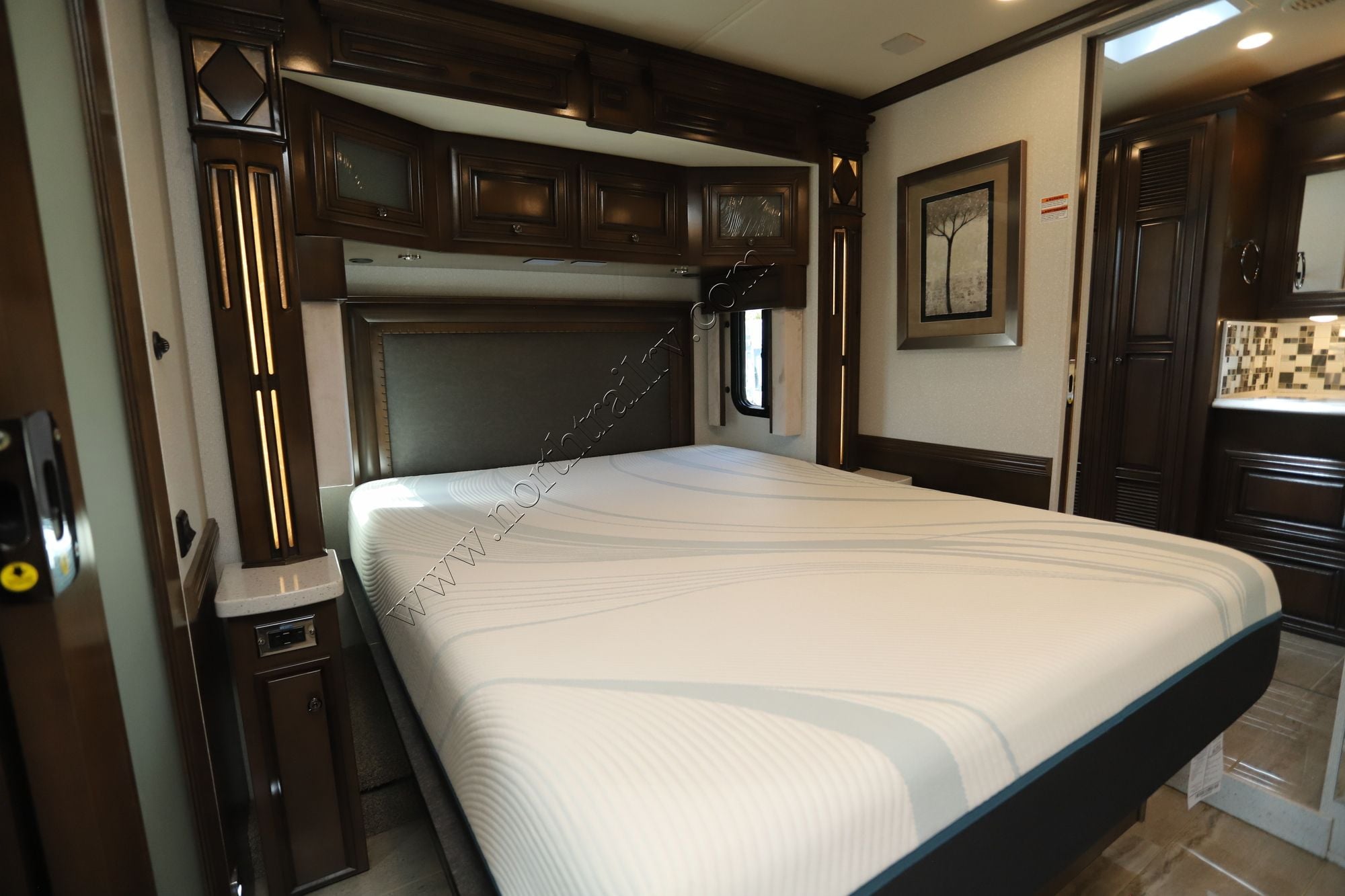 Used 2020 Newmar Dutch Star 3736 Class A  For Sale