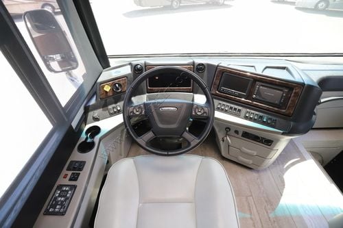 2020 Newmar Dutch Star 3736