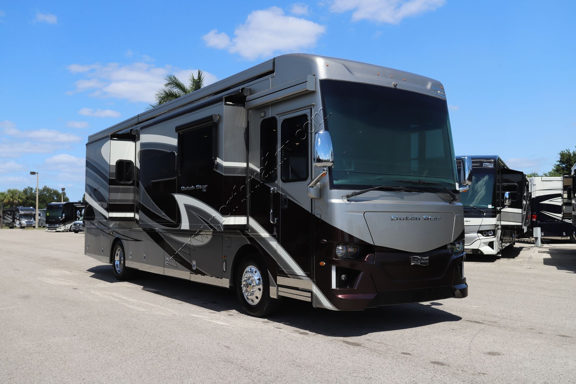 Used 2020 Newmar Dutch Star 3736 Class A  For Sale