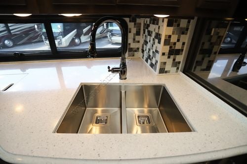 2020 Newmar Dutch Star 3736