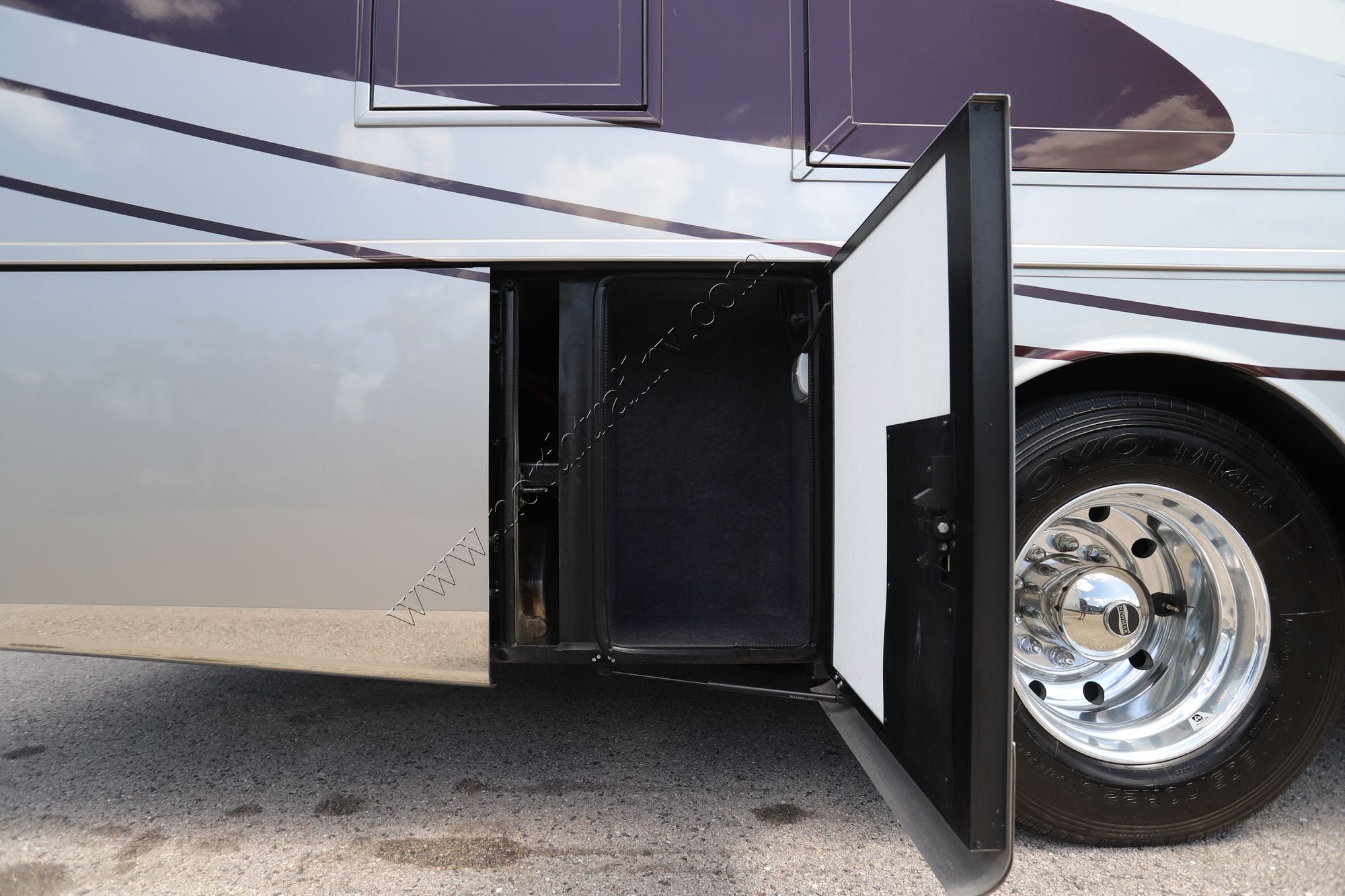 Used 2020 Newmar Dutch Star 3736 Class A  For Sale