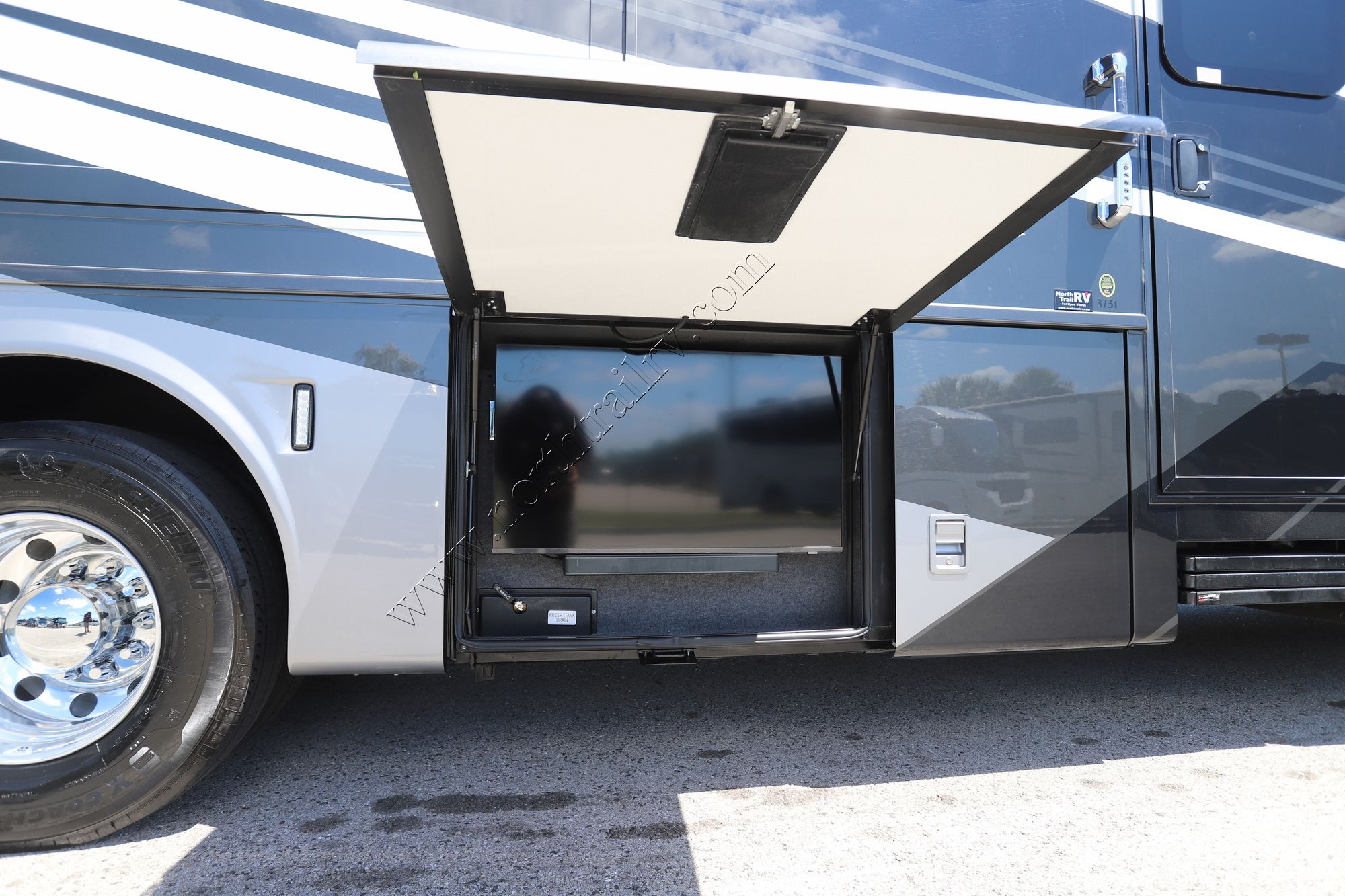 New 2026 Newmar Super Star 3731 Super C  For Sale