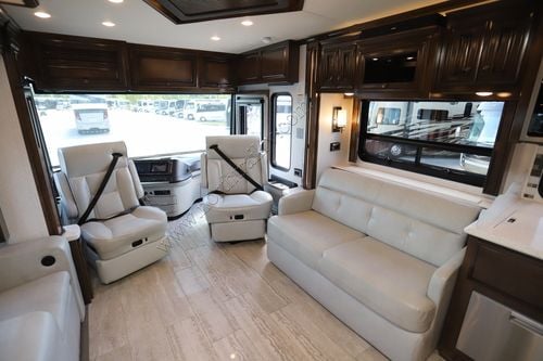 2020 Newmar Dutch Star 3736