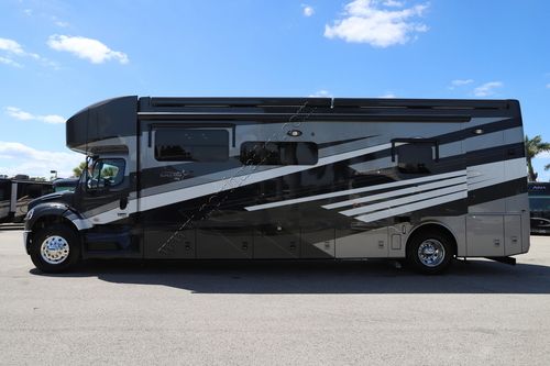 2026 Newmar Super Star 3731