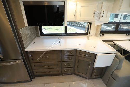 2026 Newmar Super Star 3731