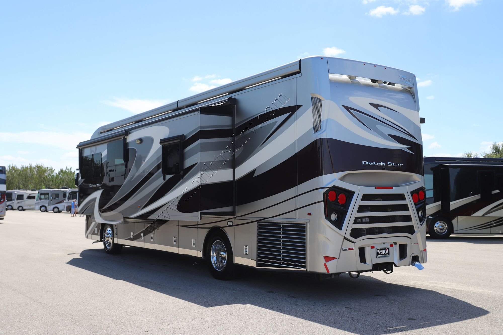 Used 2020 Newmar Dutch Star 3736 Class A  For Sale