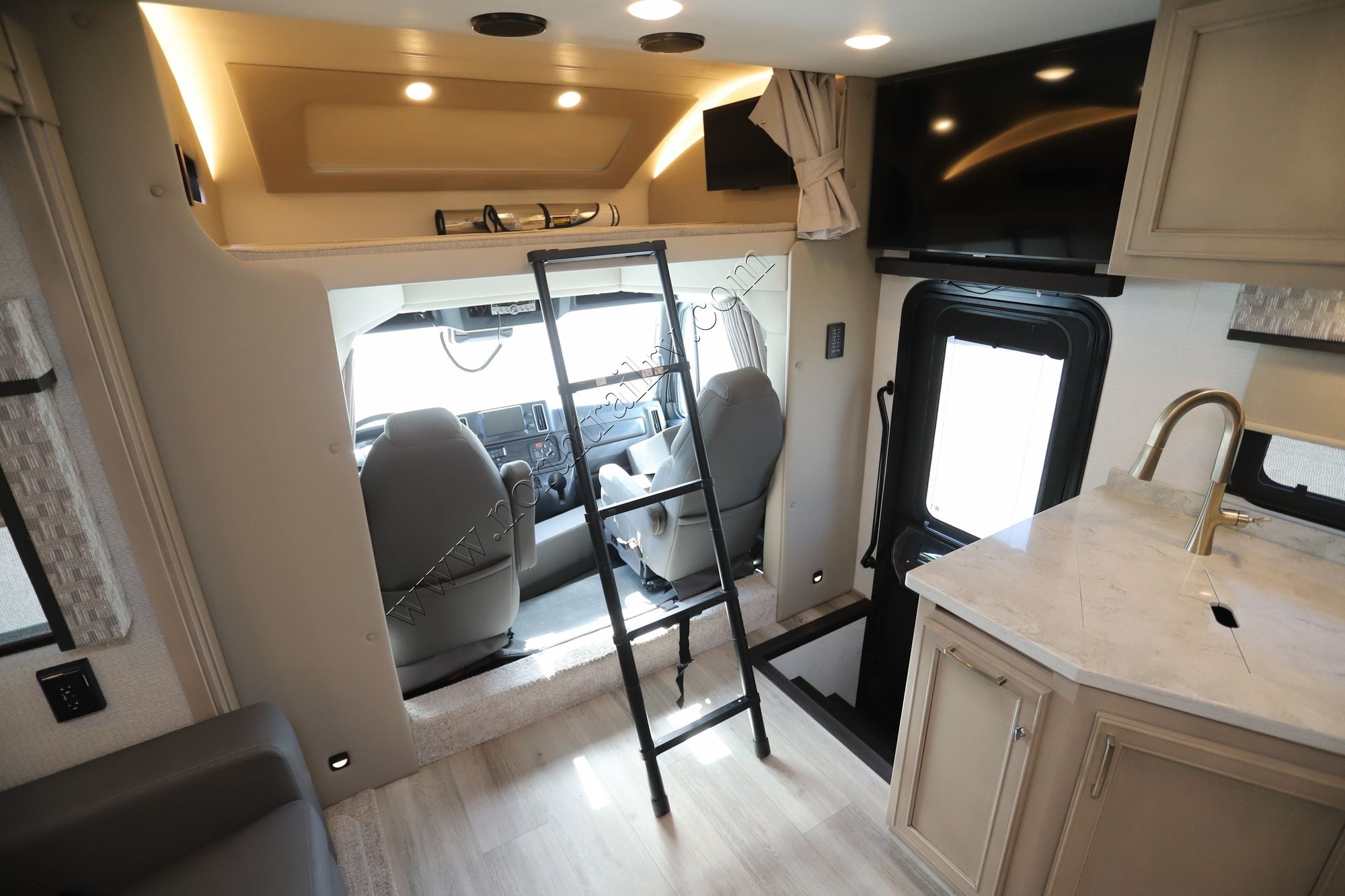 Used 2025 Renegade Rv Verona 36VSB Super C  For Sale