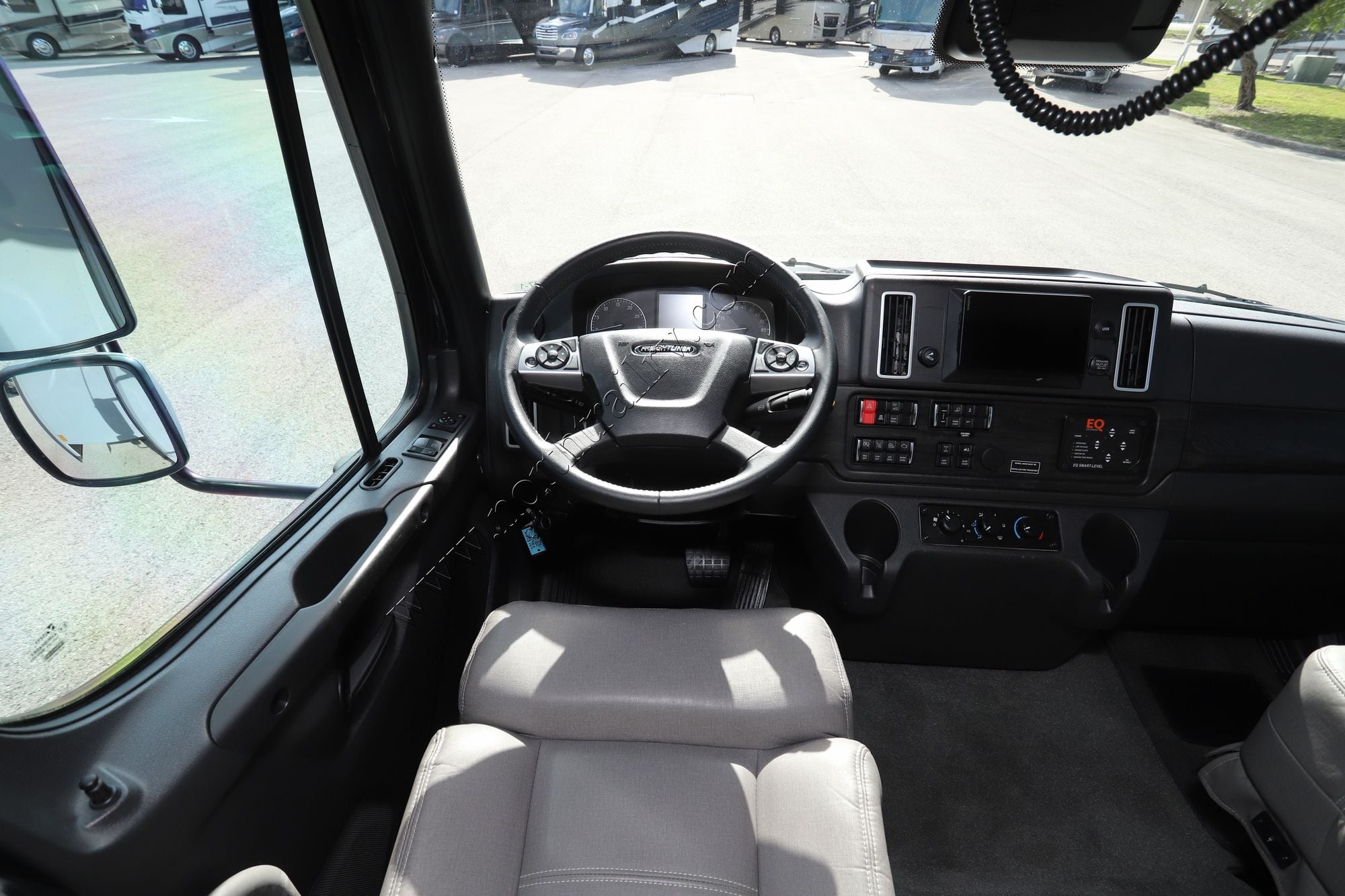 Used 2025 Renegade Rv Verona 36VSB Super C  For Sale