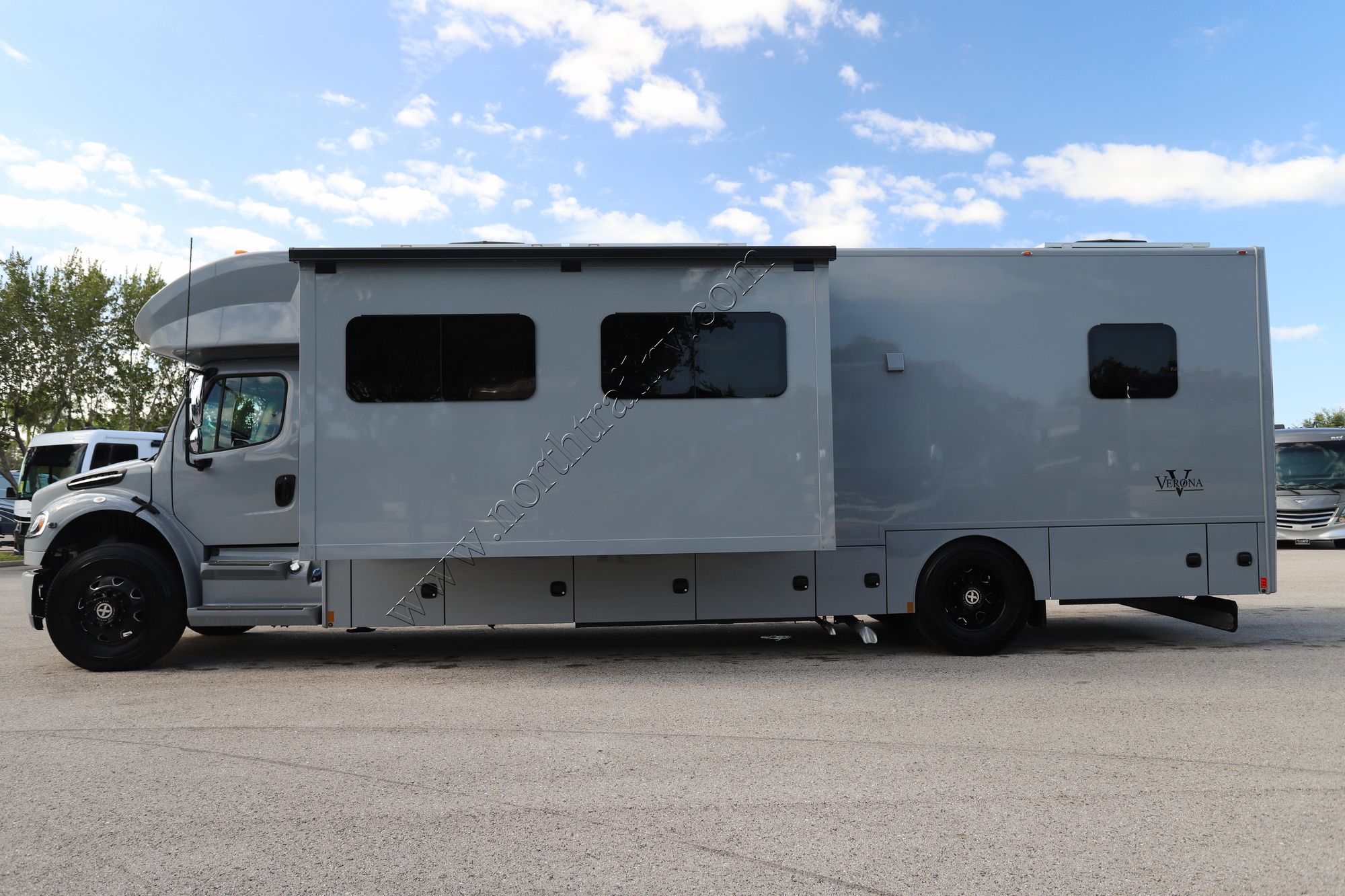 Used 2025 Renegade Rv Verona 36VSB Super C  For Sale