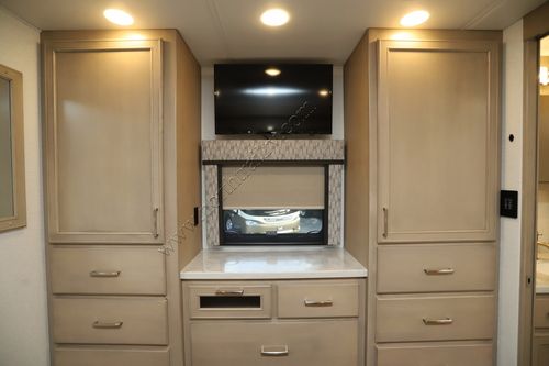 2025 Renegade Rv Verona 36VSB