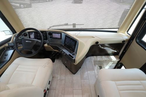 2021 Tiffin Motor Homes Phaeton 40QBH