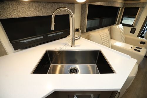 2027 Newmar Bay Star 3114 Class A