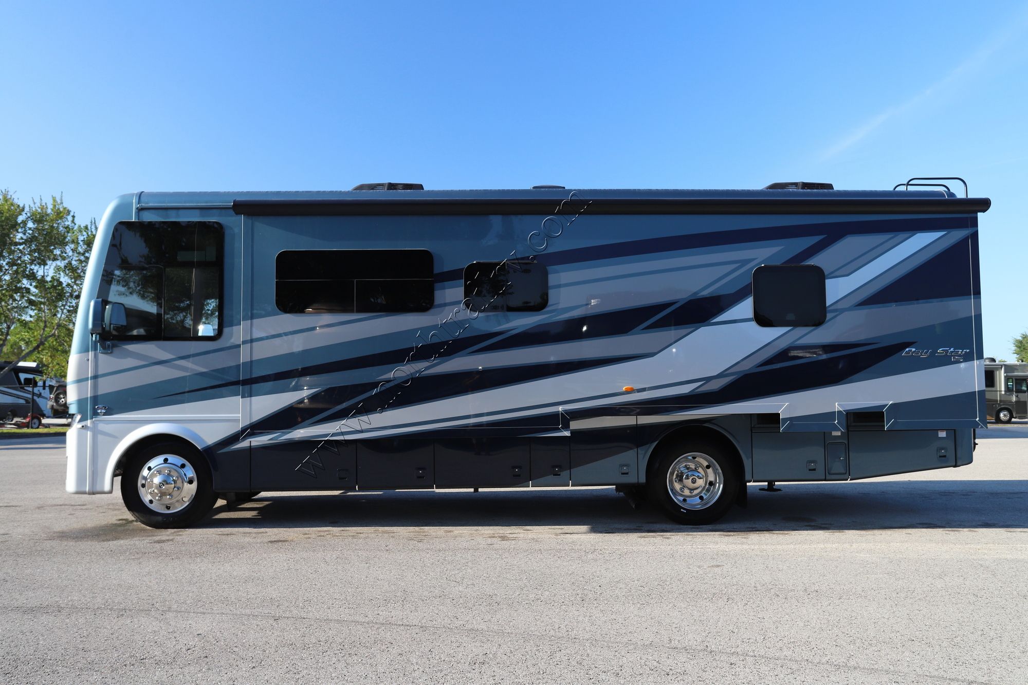 New 2027 Newmar Bay Star 3114 Class A  For Sale