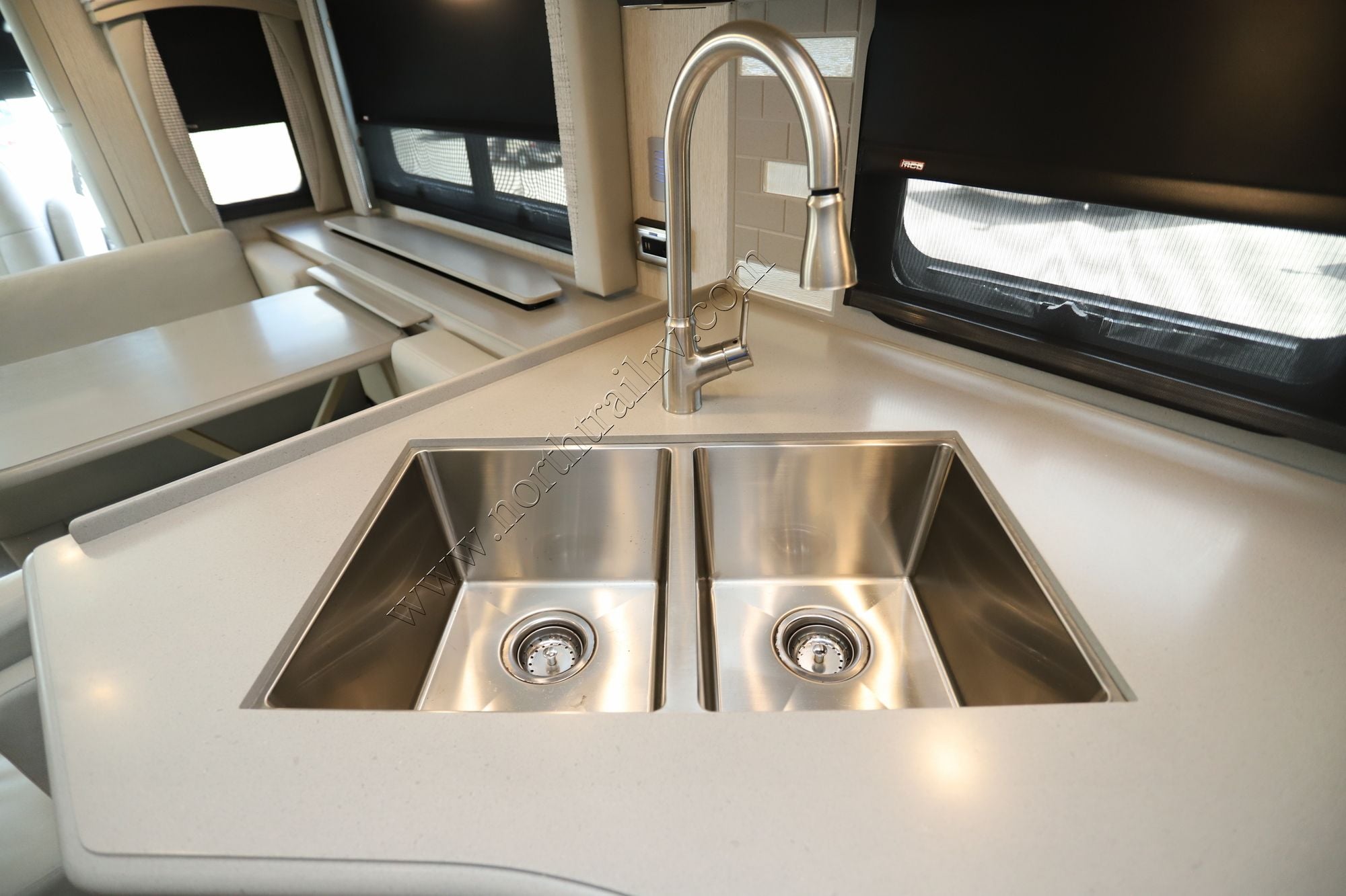 Used 2023 Newmar Kountry Star 3412 Fifth Wheel  For Sale