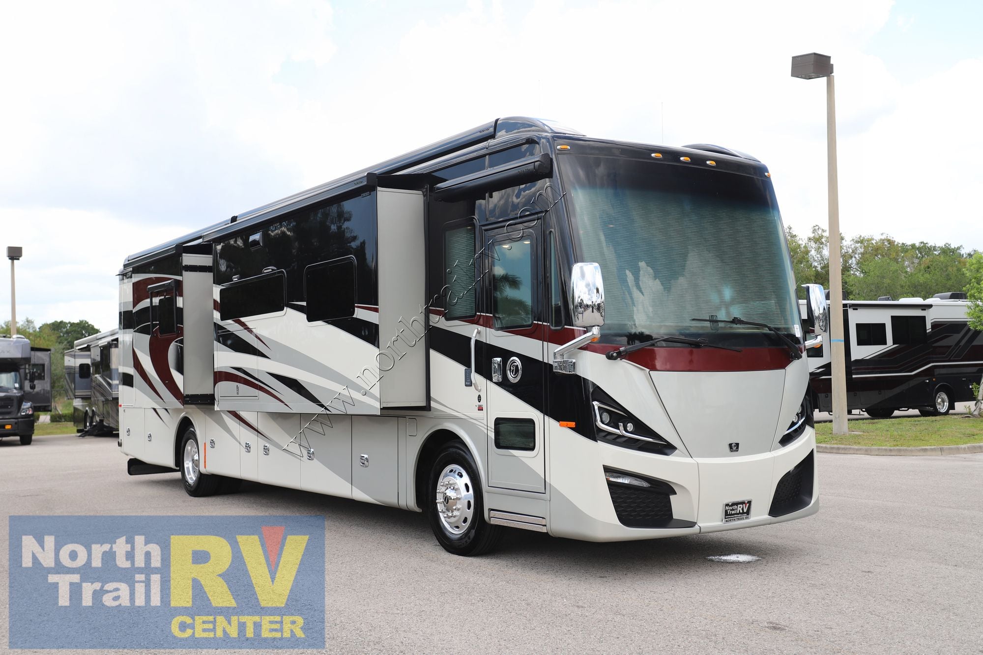 Used 2021 Tiffin Motor Homes Phaeton 40QBH Class A  For Sale