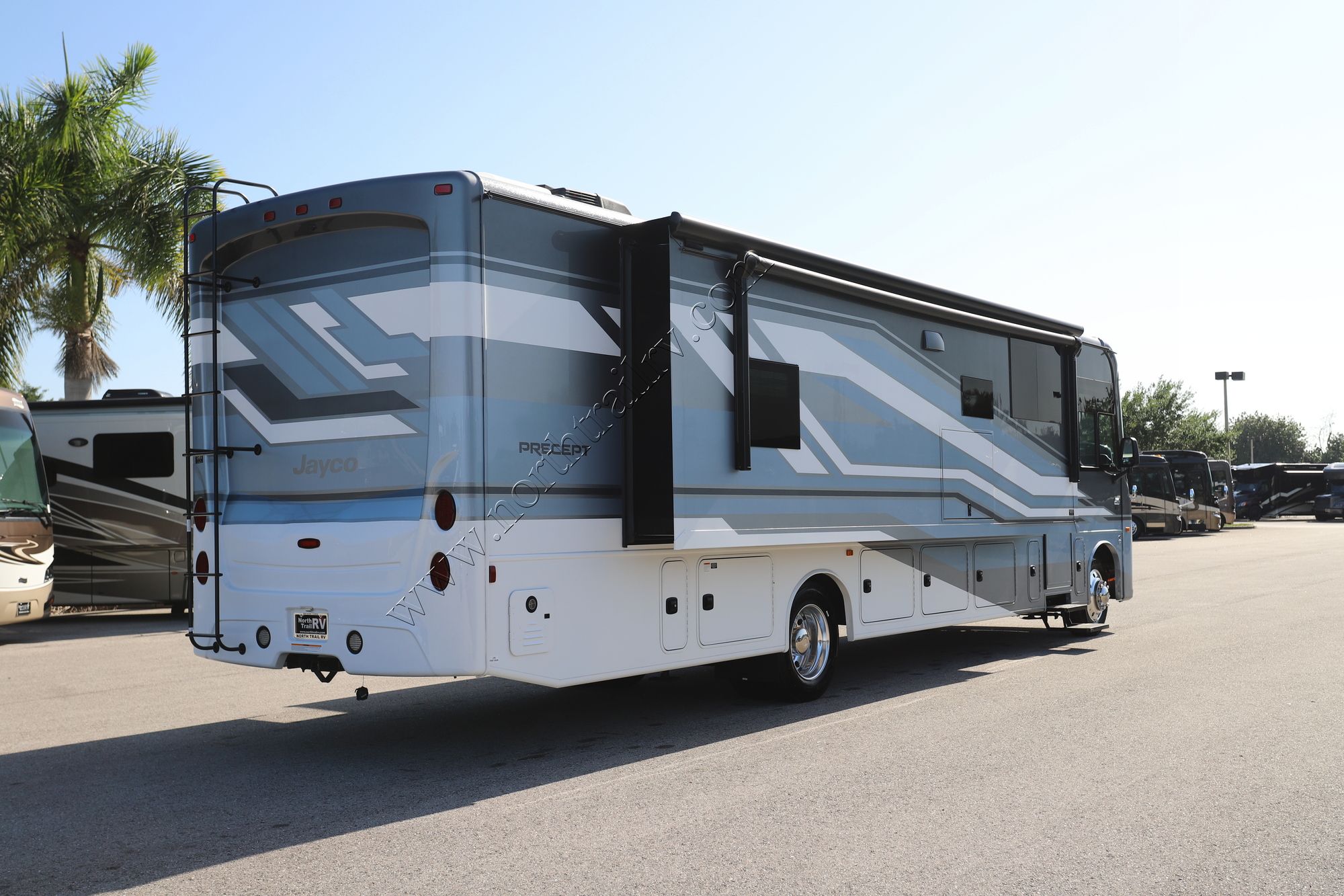 New 2026 Jayco Precept 36C Class A  For Sale