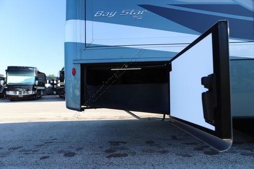2027 Newmar Bay Star 3114 Class A