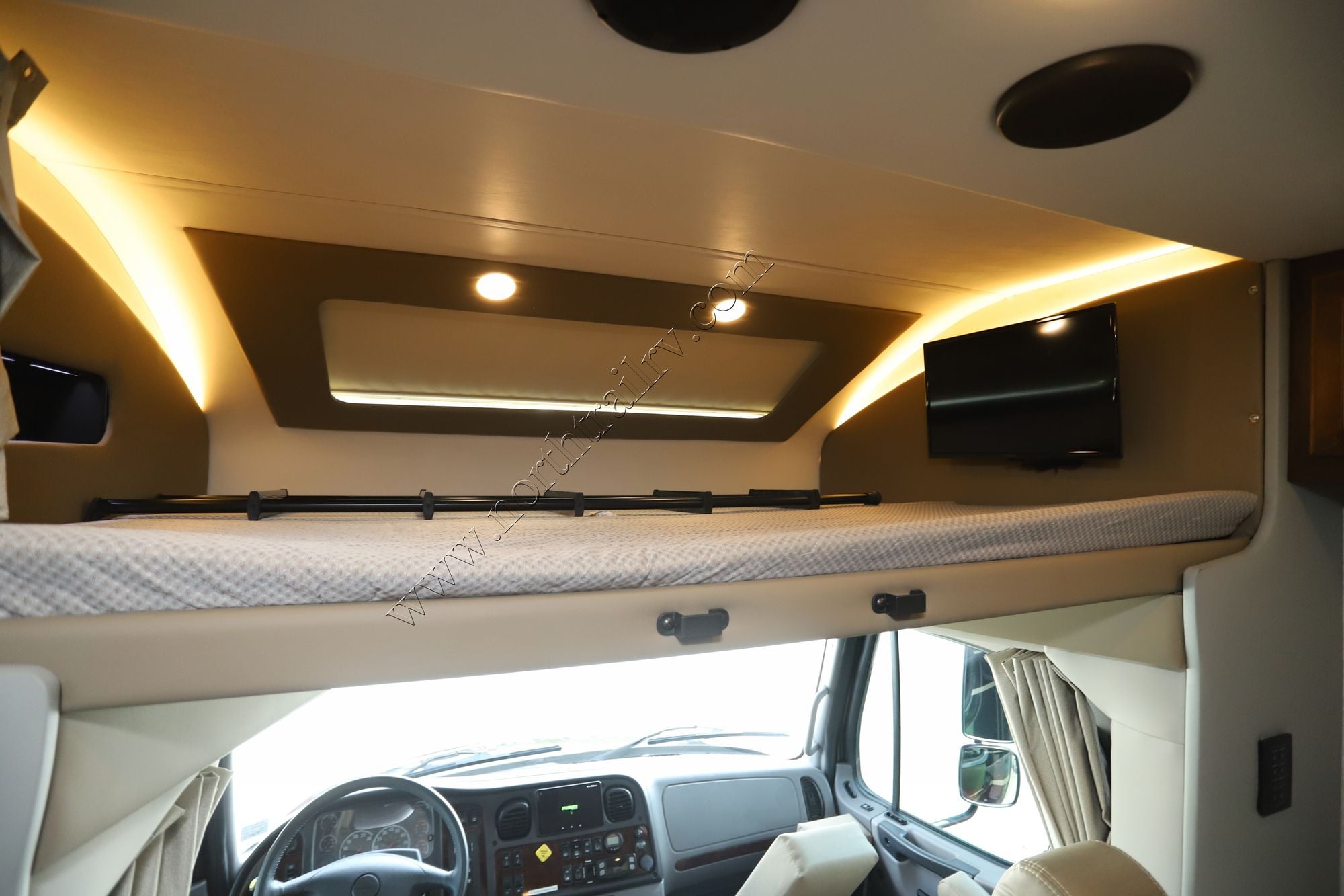 Used 2022 Renegade Rv Verona 40VRB Super C  For Sale