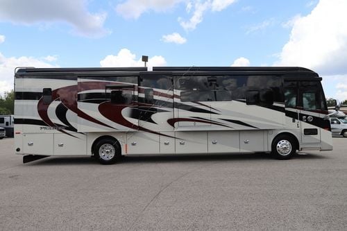 2021 Tiffin Motor Homes Phaeton 40QBH