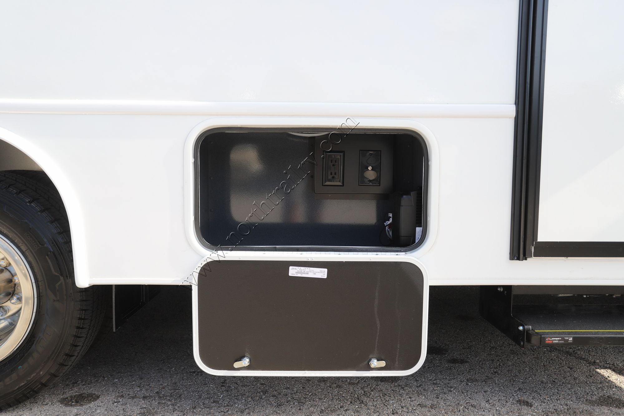 New 2026 Jayco Redhawk Se 20LF Class C  For Sale