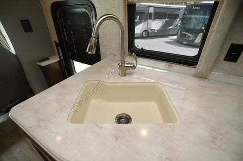 2022 Renegade Rv Verona 40VRB