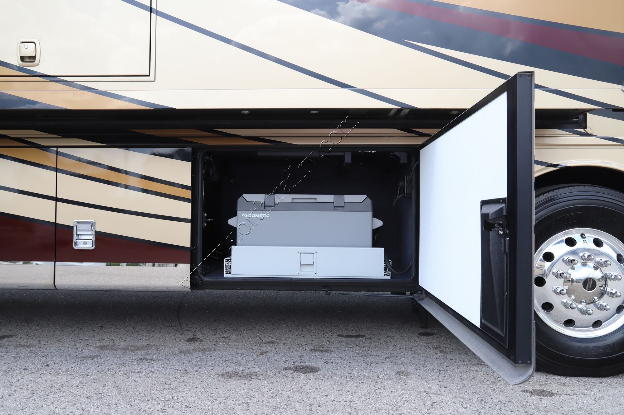 Used 2018 Newmar Dutch Star 4369 Class A  For Sale