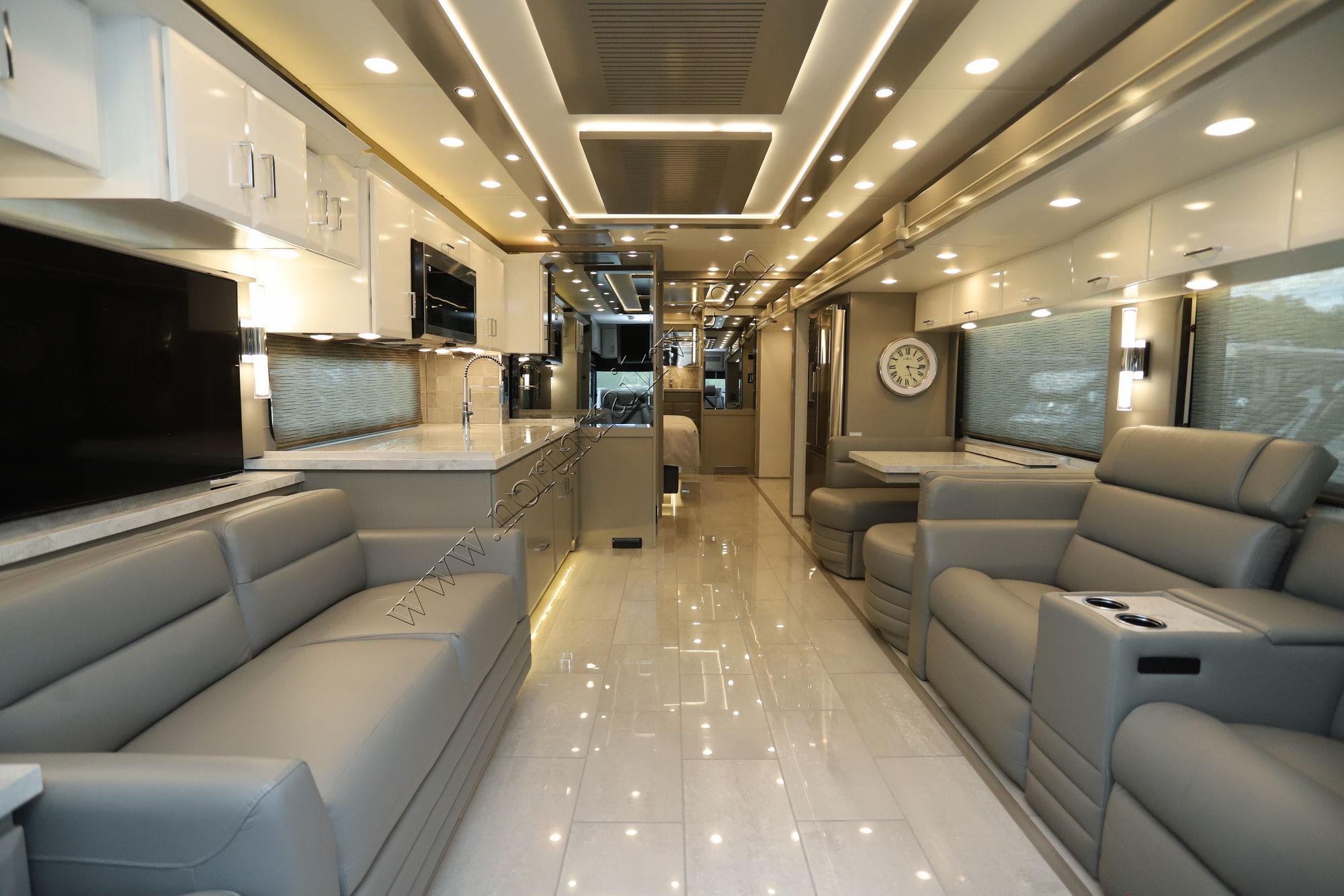 New 2027 Newmar Mountain Aire 4118 Class A  For Sale