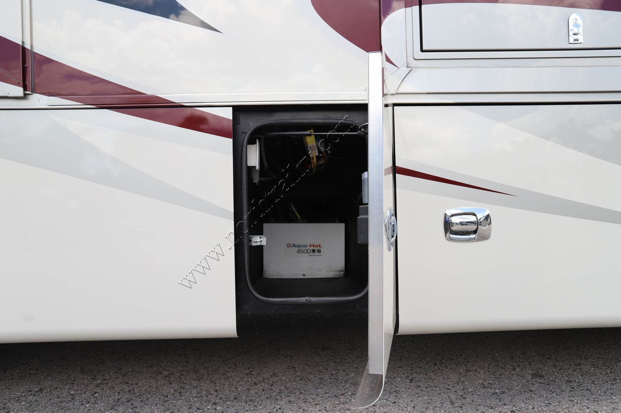 Used 2021 Tiffin Motor Homes Phaeton 40QBH Class A  For Sale