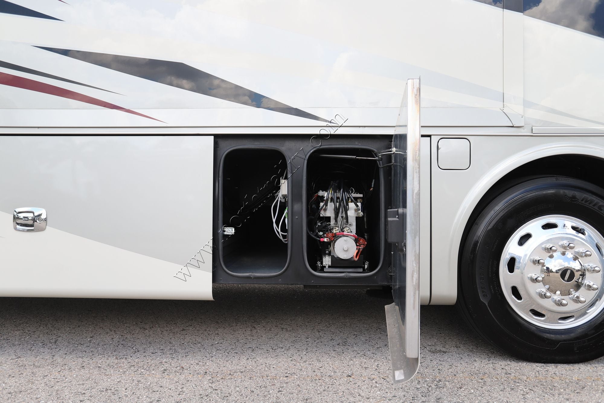 Used 2021 Tiffin Motor Homes Phaeton 40QBH Class A  For Sale